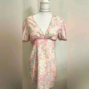 PRINCESS POLLY floral mini dress size US 6